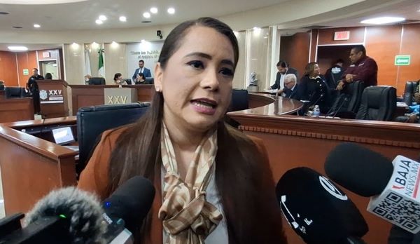 ASEGURA ALEJANDRA ANG QUE ACLARARÁ PROCEDENCIA LÍCITA DEL&nbsp;DINERO